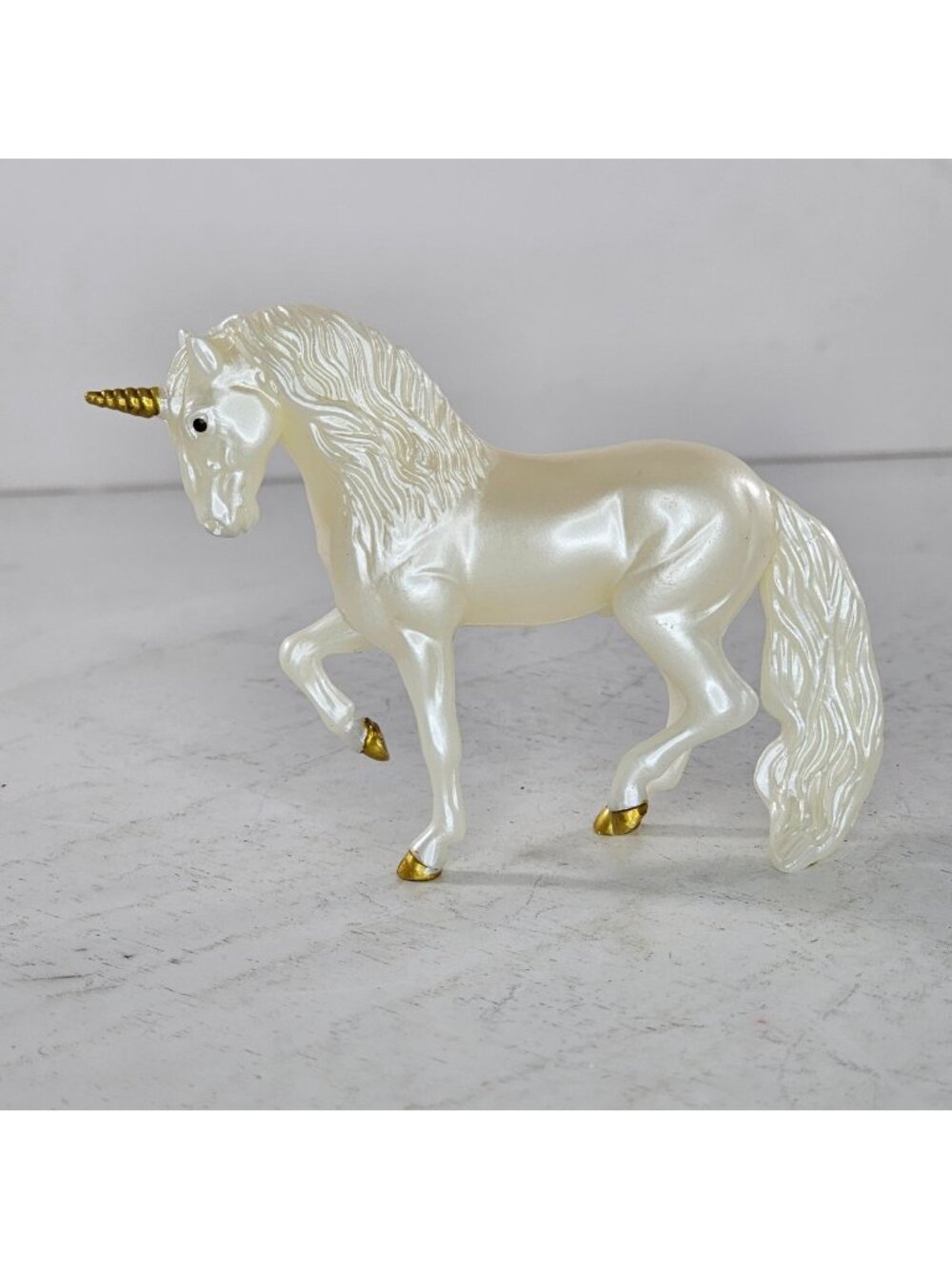 Breyer Stablemate Unicorn Pearly White Andalusian Horse #59218 Magic Stable Set